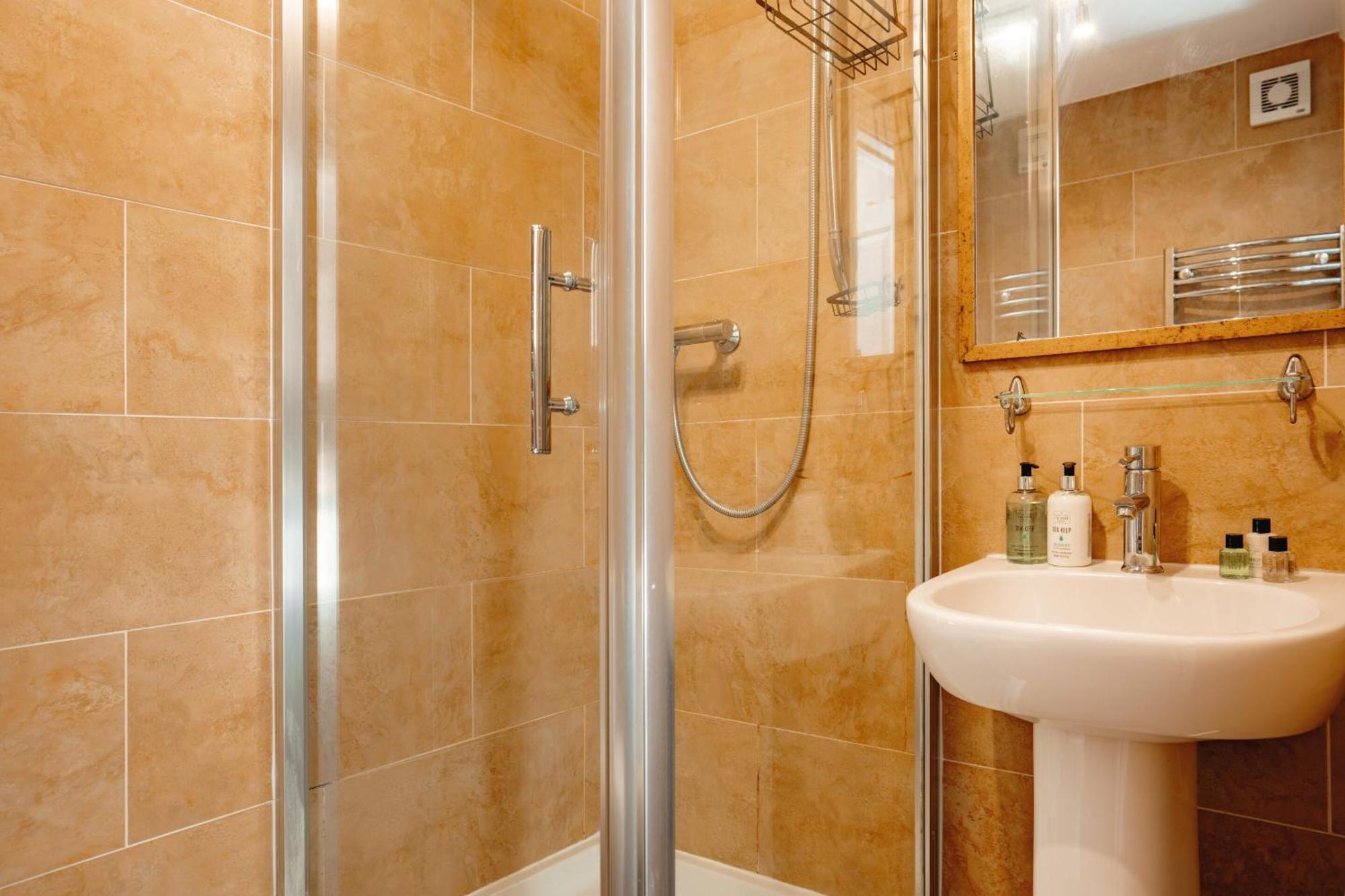 Wheatacre White Lion Hotel Burgh Saint Peter Eksteriør billede